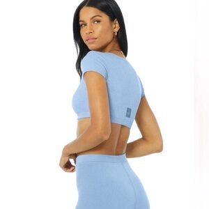 ALO Yoga Blissful Henley Bra Top Sky Blue Small